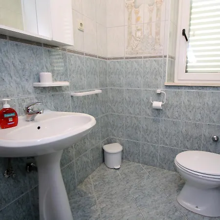 Mare-4 Apartment *
